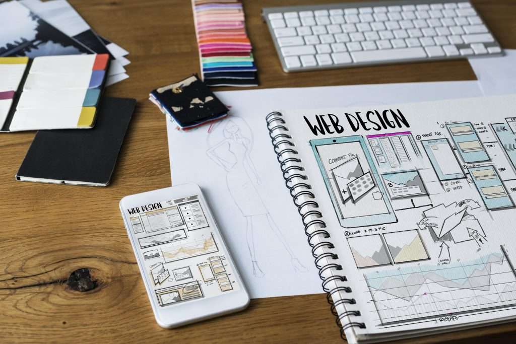 A web designer resolving to incorporate visual storytelling in web design